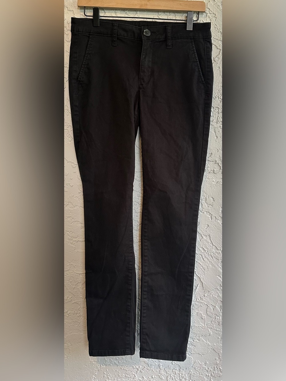 American Eagle Classic Black Super Stretch Skinny Pants